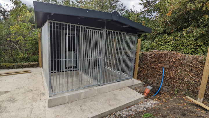 10 X 8 ft Duo Eco Thermal Plastic Dog Kennel - Kennel Company
