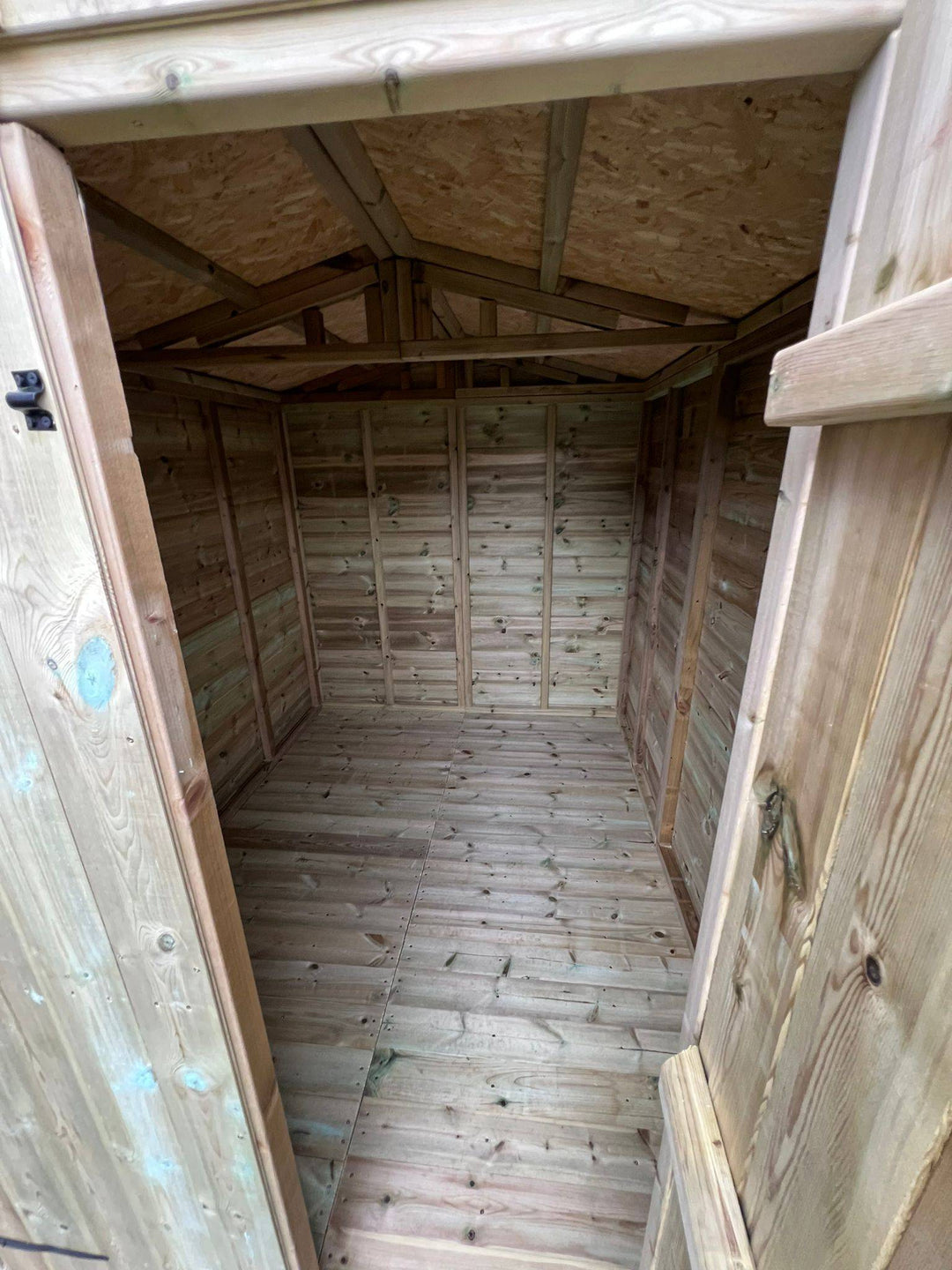 6 x 8 ft Shed - Kennel Company