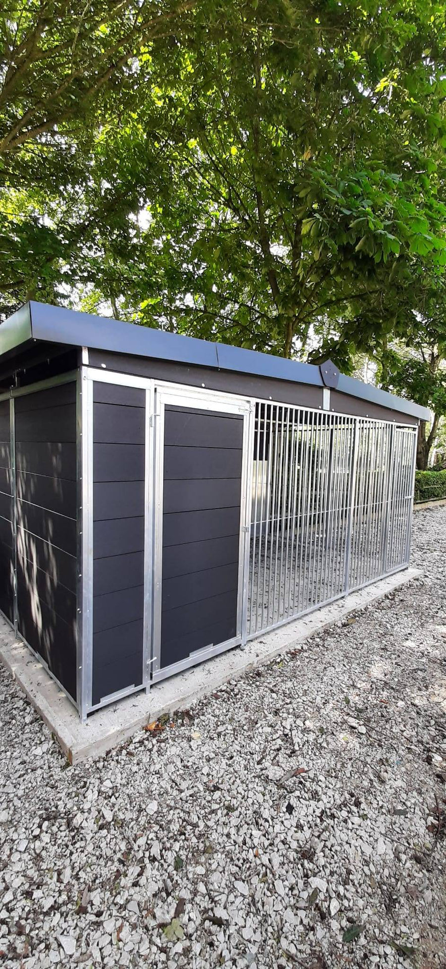 14 X 8 ft Single Eco Plastic Dog Kennel - Kennel Company