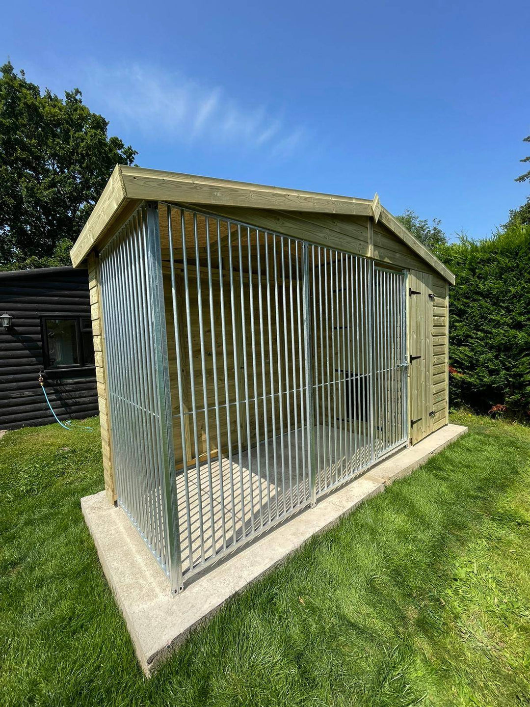 14 X 4 ft Single Dog Kennel - Kennel Company